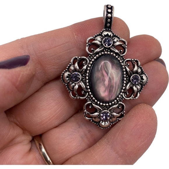 Victorian Style Pendant with Lovely Smokey Gray & Pink Stone - Picture 6 of 10
